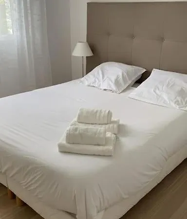 Apartment New: Swimming Pool, Near Golf And Beaches *